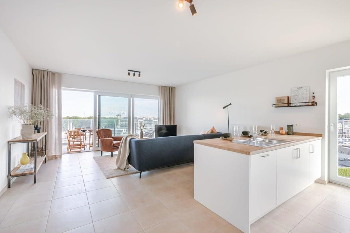 Huswell - Lovely New Apartment At The Harbor + Parking Brügge Exterior foto